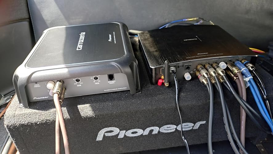 Amazon.co.jp: Pioneer Car Audio DEQ-2000A Digital Processing Unit